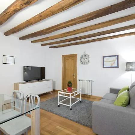 Apartamento Cómodo En La Parte Vieja, Old Town