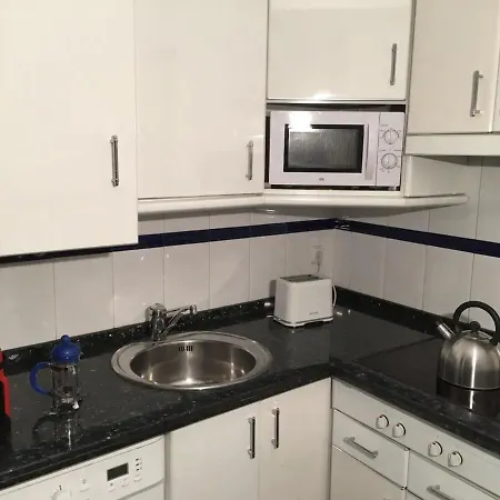 Cómodo En La Parte Vieja, Old Town San Sebastián