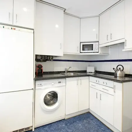 Cómodo En La Parte Vieja, Old Town San Sebastián