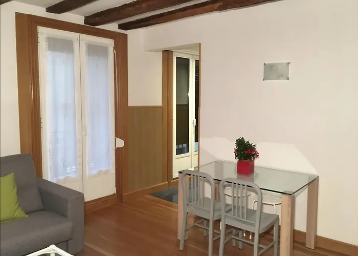 Comodo En La Parte Vieja, Old Town Apartament